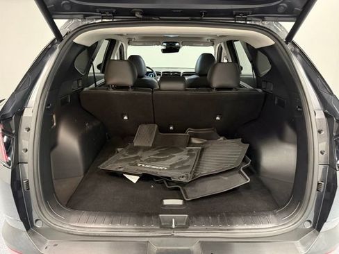 Used 2023 Hyundai Tucson SEL w/ Convenience Package AWD/4WD image 32