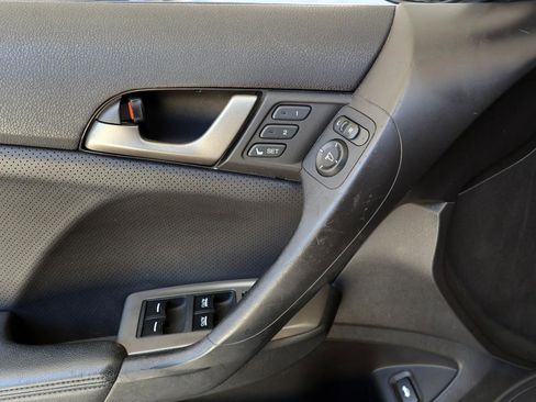 Used 2010 Acura TSX Sedan FWD image 33