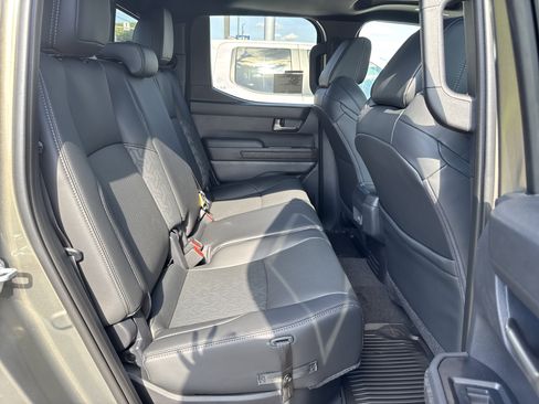 New 2025 Toyota Tacoma Limited AWD/4WD image 33