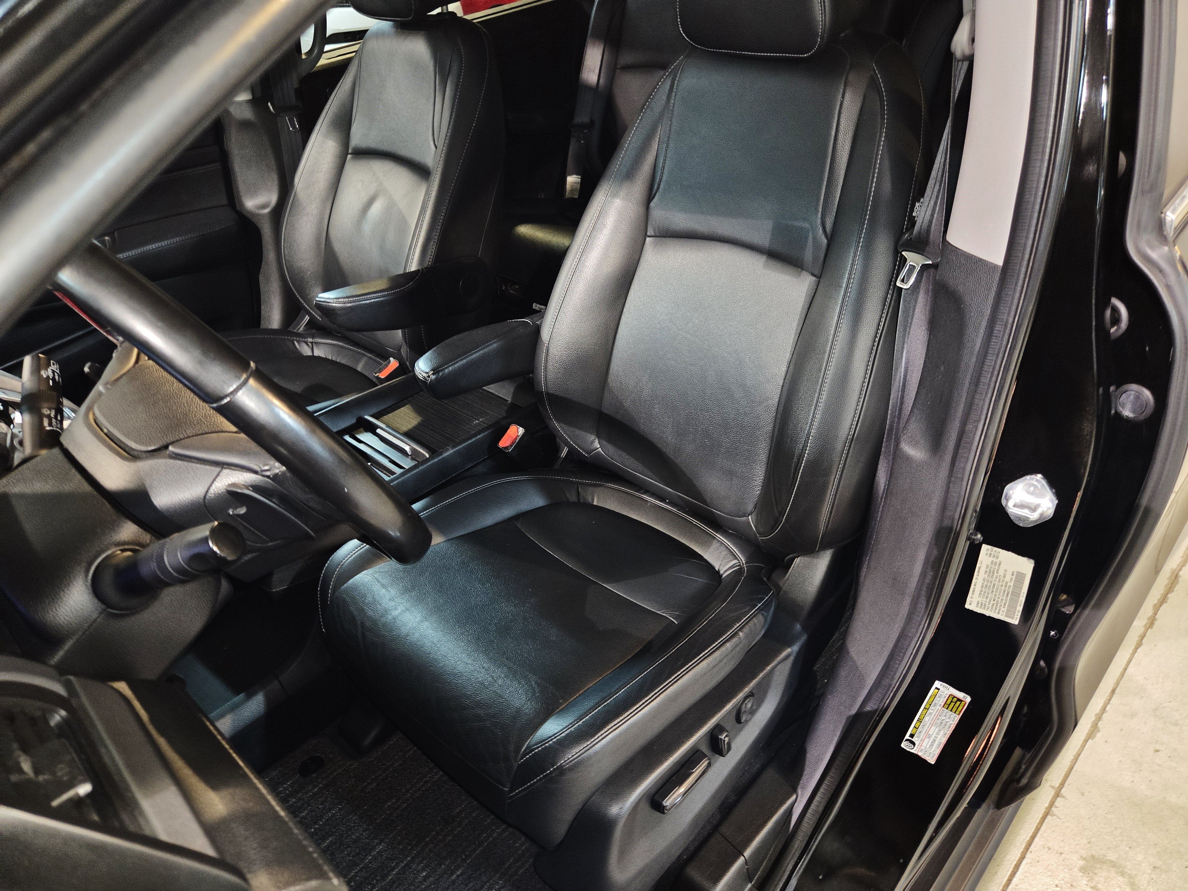 Used 2021 Honda Odyssey EX-L image 18
