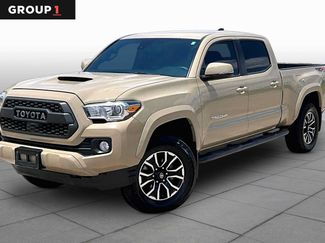 Used 2020 Toyota Tacoma TRD Sport w/ Technology Package AWD/4WD video 1