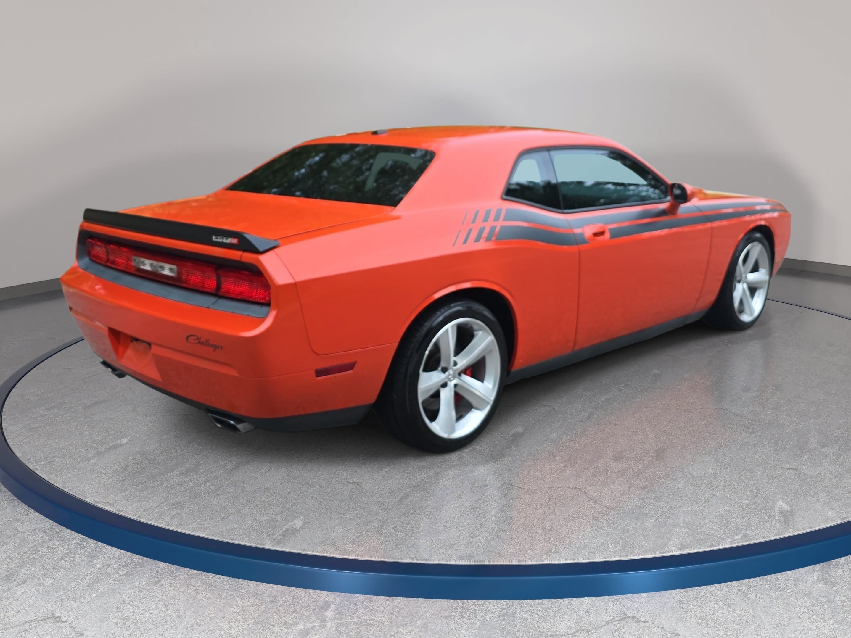 Used 2009 Dodge Challenger SRT8 w/ SRT Option Group II RWD image 5