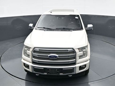 Used 2017 Ford F150 Platinum w/ Equipment Group 701A Luxury AWD/4WD image 10