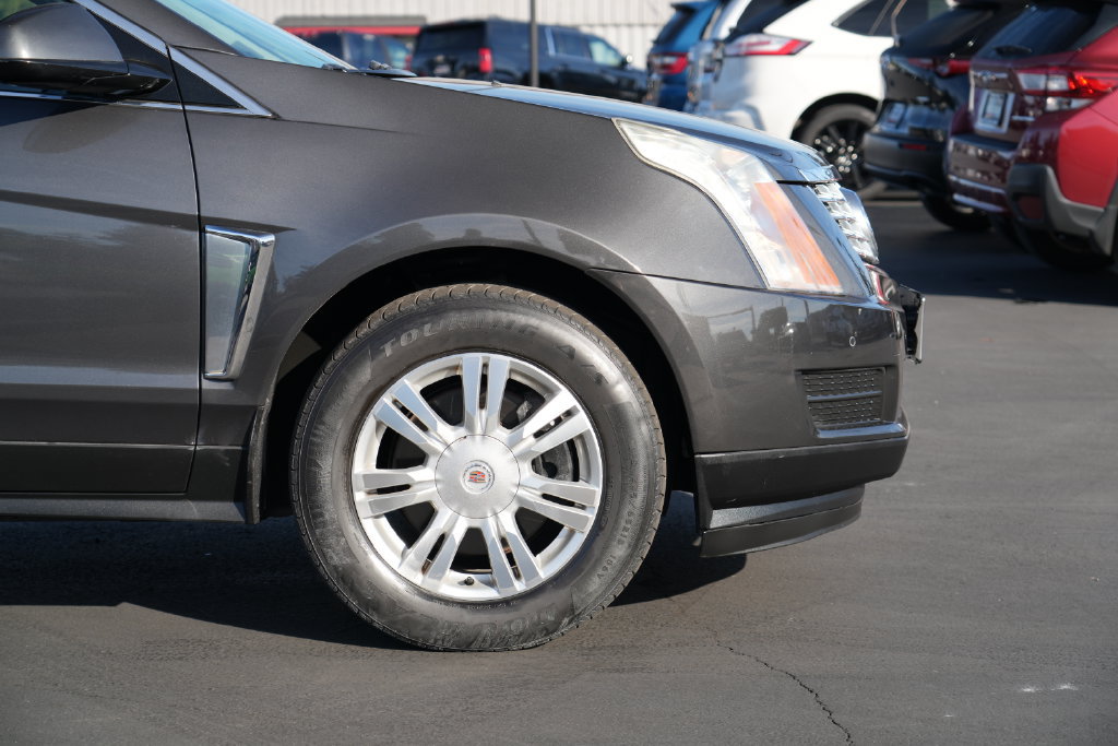 Used 2015 Cadillac SRX Luxury FWD image 7