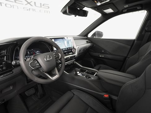 New 2026 Lexus TX 350 AWD image 9