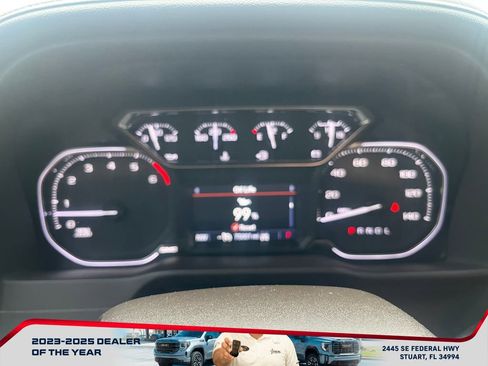 Used 2022 GMC Sierra 1500 SLT image 21