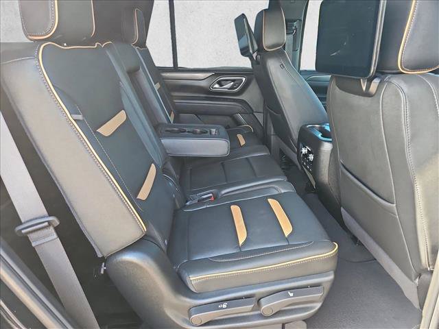 Used 2024 GMC Yukon AT4 w/ Technology Package AWD/4WD image 22