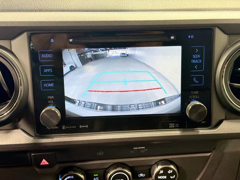 Used 2019 Toyota Tacoma SR5 image 29