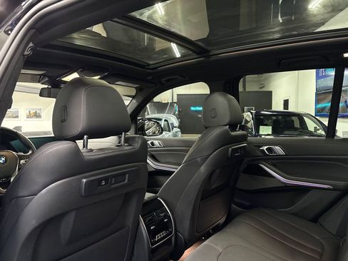 Used 2021 BMW X5 xDrive40i w/ Premium Package image 38