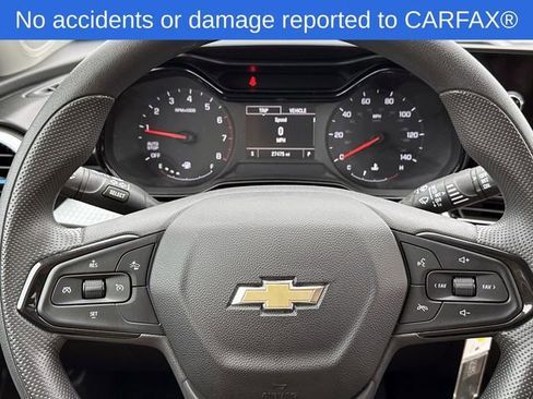 Used 2024 Chevrolet Trax LS w/ LS Convenience Package FWD image 20