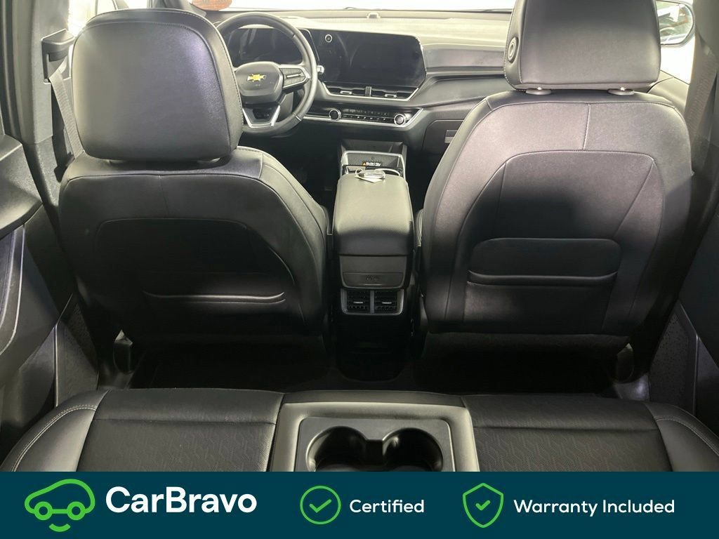 Used 2025 Chevrolet Equinox LT w/ Convenience Package II FWD image 8