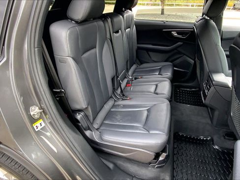 Used 2023 Audi Q7 2.0T Premium Plus image 19