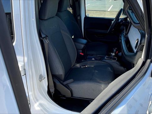 Used 2024 Jeep Wrangler Unlimited Sahara image 7