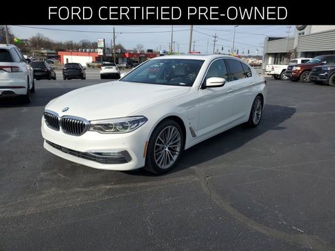 Used 2018 BMW 530e 530e iPerformance image 2