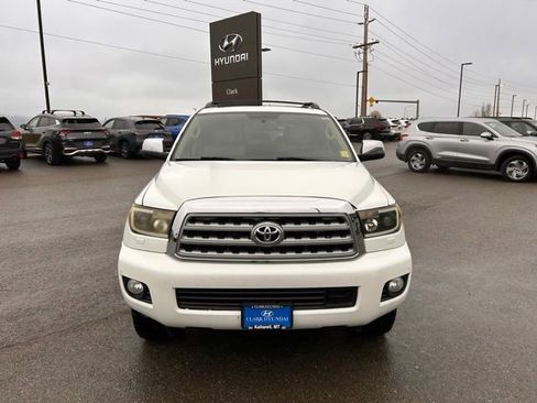 Used 2013 Toyota Sequoia Platinum image 2