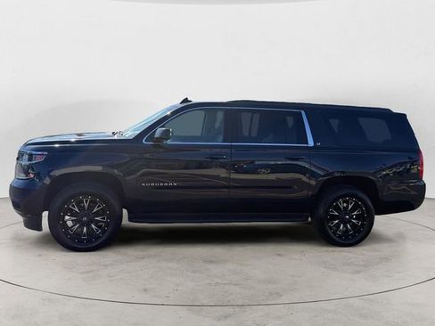 Used 2018 Chevrolet Suburban LT AWD/4WD image 2