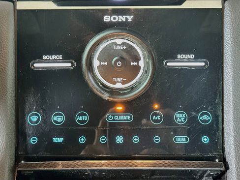 Used 2013 Ford Taurus SHO AWD/4WD image 23