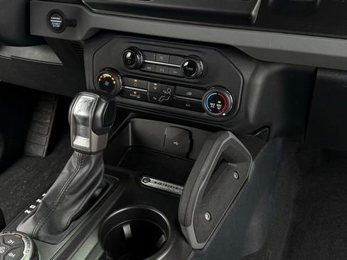 Used 2023 Ford Bronco Big Bend w/ Sasquatch Package image 25