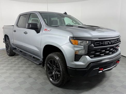 Used 2025 Chevrolet Silverado 1500 Custom Trail Boss image 9