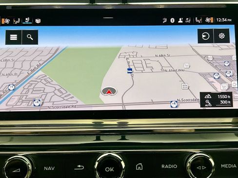 Certified 2021 Bentley Bentayga AWD/4WD image 14