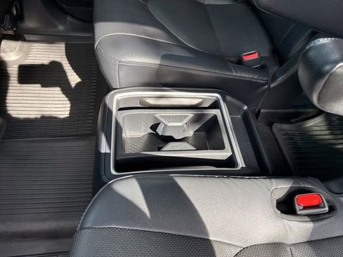 Used 2024 Toyota Grand Highlander AWD image 16