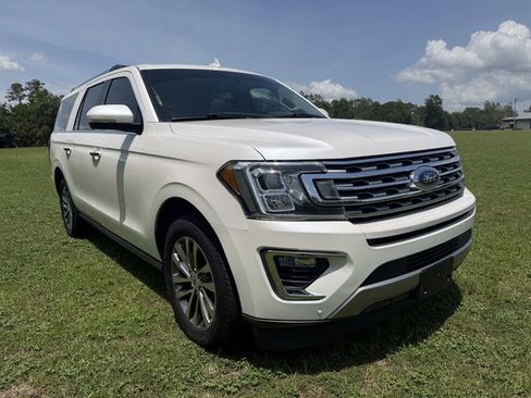 Used 2018 Ford Expedition Max Limited w/ Equipment Group 301A RWD image 3