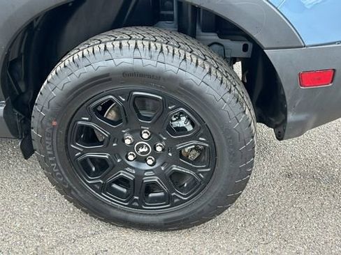 Used 2025 Ford Bronco Sport Badlands image 6