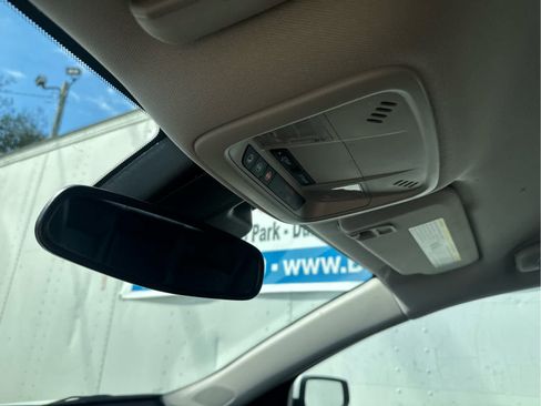 Used 2024 Chevrolet Malibu LT image 28