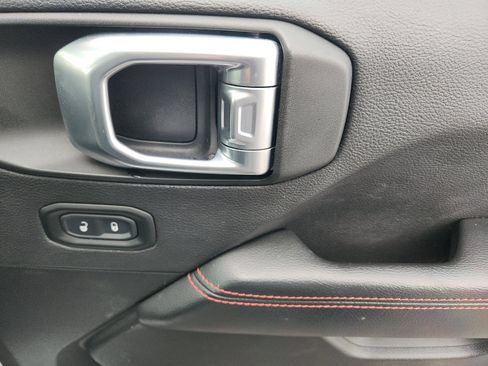 Used 2020 Jeep Wrangler Unlimited Rubicon w/ Dual Top Group image 35