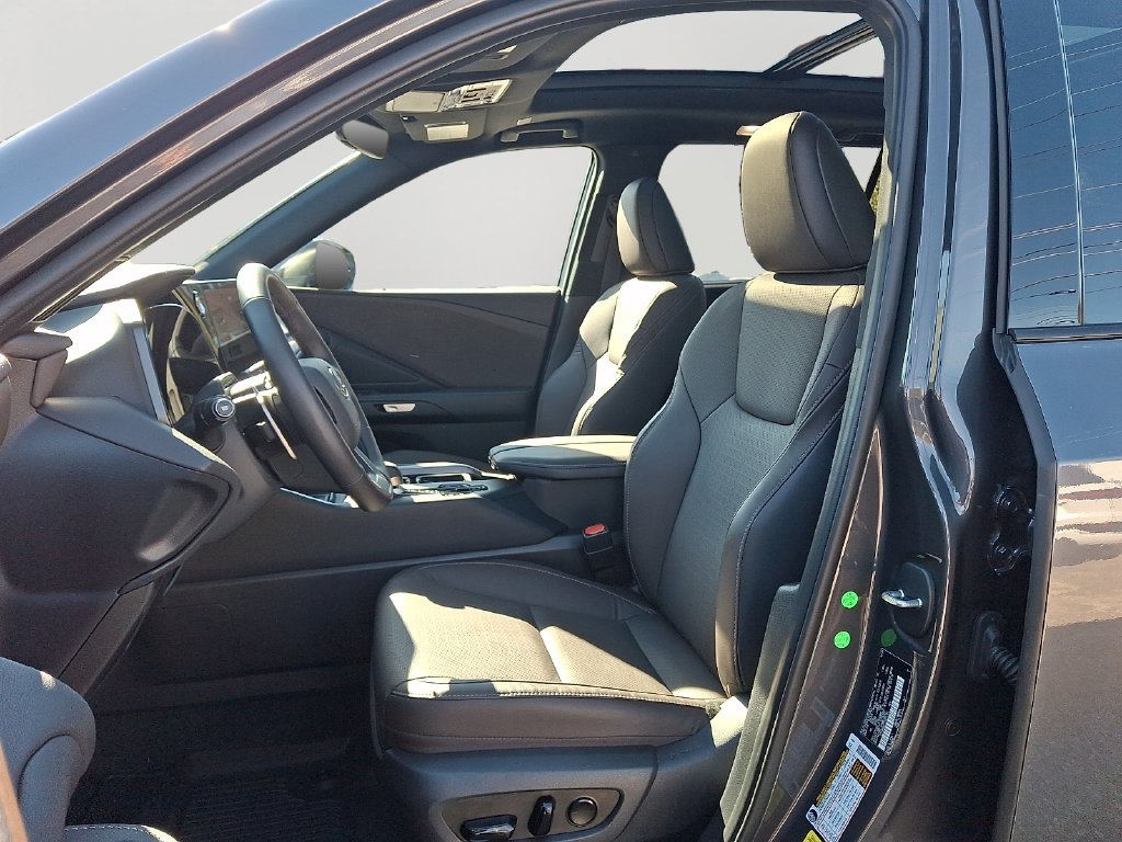 Certified 2026 Lexus TX 350 AWD w/ Technology Package image 16