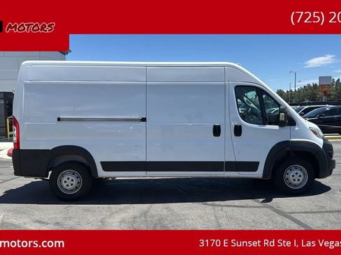 Used 2023 RAM ProMaster 2500 FWD image 6