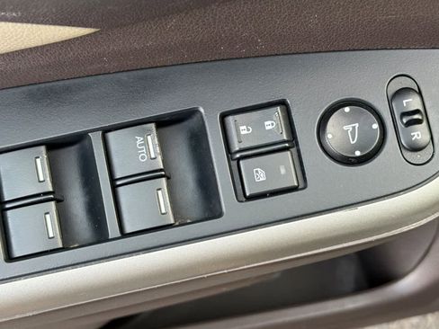 Used 2012 Honda CR-V EX-L image 15