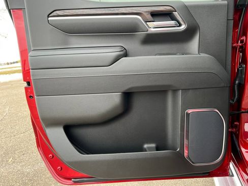 New 2026 GMC Sierra 1500 SLT w/ SLT Premium Plus Package image 39