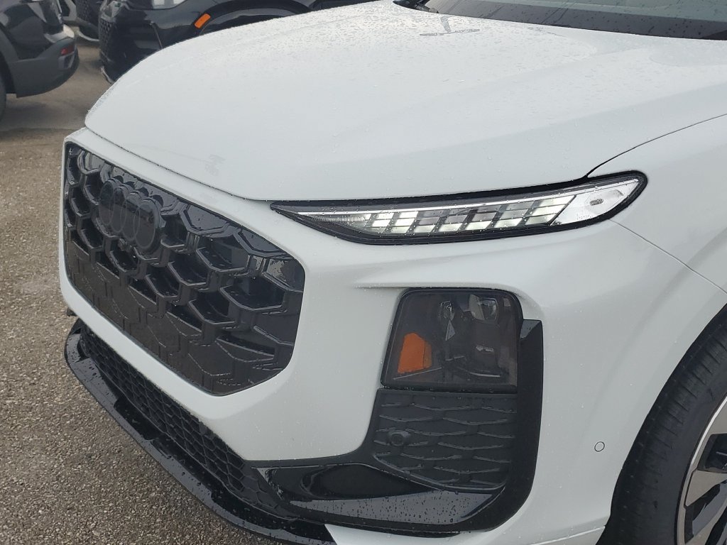 New 2026 Audi Q3 quattro 2.0T AWD/4WD image 12