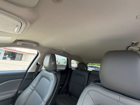 Used 2023 Lincoln Corsair Reserve AWD/4WD image 22