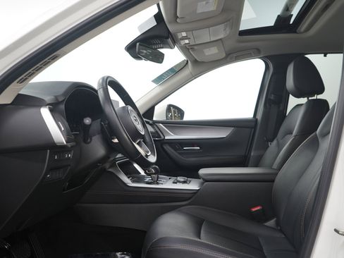 Certified 2024 MAZDA CX-90 Plug-In Hybrid w/ Preferred AWD/4WD image 26