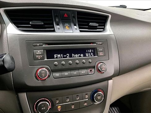 Used 2014 Nissan Sentra S image 14