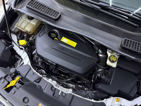 Used 2016 Ford Escape Titanium FWD image 26