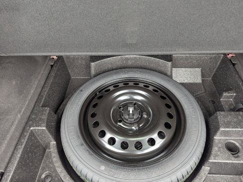 Used 2023 Buick Envision Preferred image 30