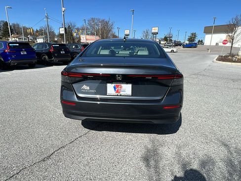 New 2026 Honda Accord LX image 5