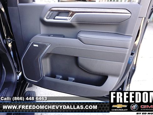 New 2025 GMC Sierra 1500 Elevation w/ Elevation Premium Package image 39