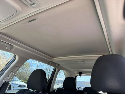 Used 2022 Subaru Forester Premium AWD/4WD image 3