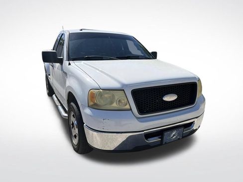 Used 2006 Ford F150 XLT RWD image 2