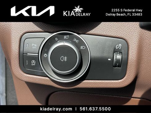 Used 2019 Alfa Romeo Stelvio w/ Nero Edizione image 23