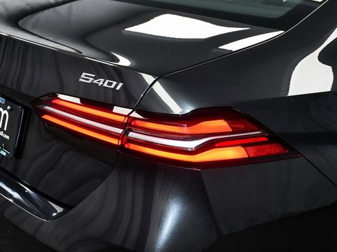 Used 2025 BMW 540i xDrive 540i xDrive image 90