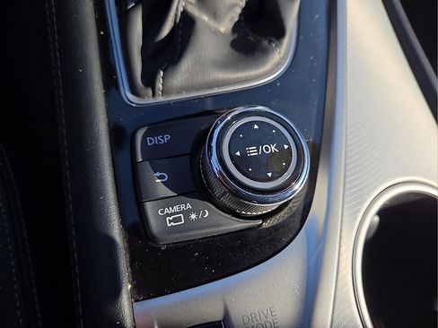 Used 2021 INFINITI Q50 Luxe w/ Seat & Sound Package image 25