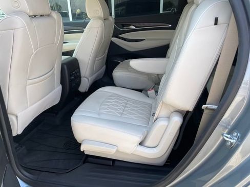 Used 2023 Buick Enclave Avenir w/ Avenir Technology Package AWD/4WD image 14