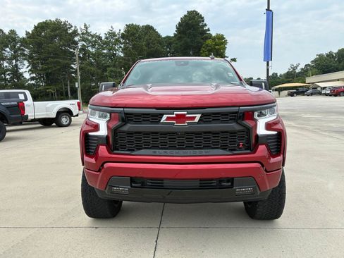 Used 2024 Chevrolet Silverado 1500 RST w/ Convenience Package II AWD/4WD image 3