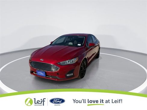 Certified 2020 Ford Fusion SE w/ Equipment Group 151A image 4