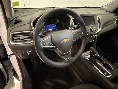 Used 2024 Chevrolet Equinox LT AWD/4WD image 21